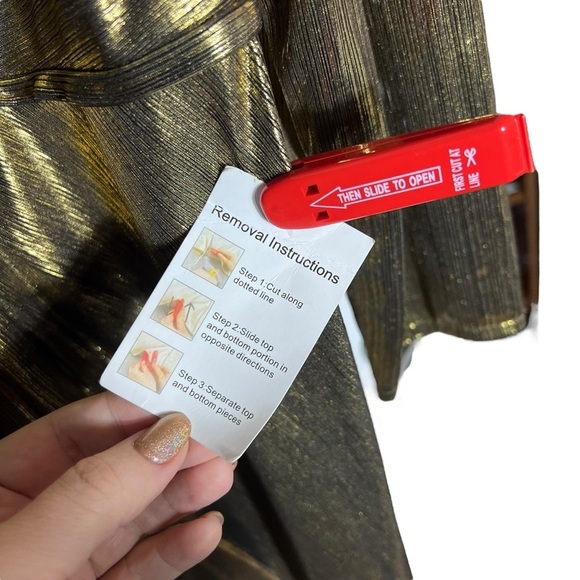 MAC Duggal Chic Metallic Evening Gown • NWT • Plus 16W - Picture 6 of 11